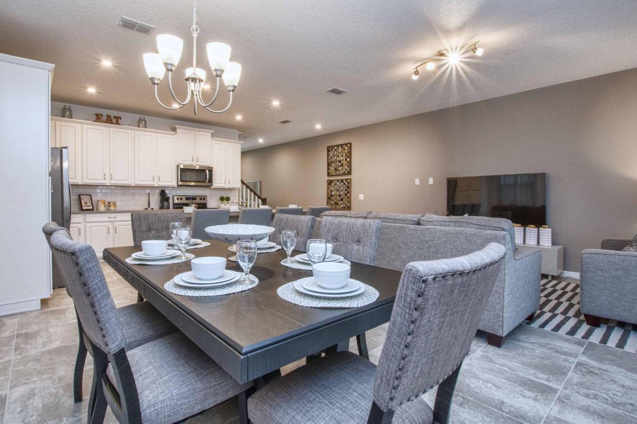 5 Bedrooms Townhome W- Splashpool - 8205Sa Orlando Exterior foto